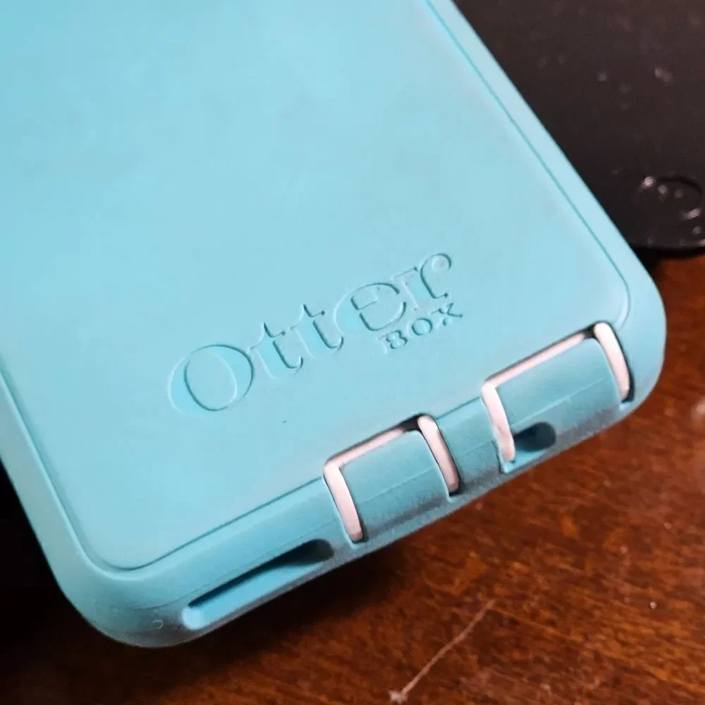 Otterbox iPhone 6 6S Phone Protective Case Light Blue Brand White Clip Holster